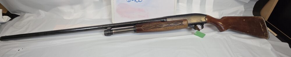 WINCHESTER 2200 PUMP ACTION 12 GAUGE